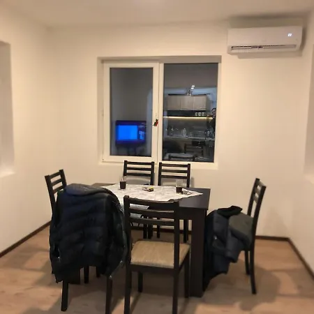 Бебешорницата * Dermantsi